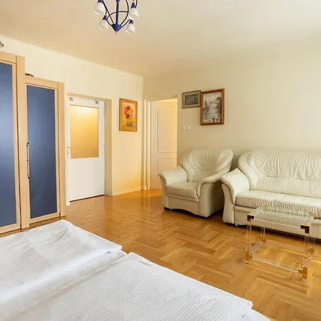 W Gorcach * Nowy Targ